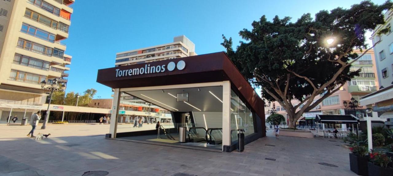 25m² studio Appartement, met 1 privé badkamer in Torremolinos stadscentrum Buitenkant foto