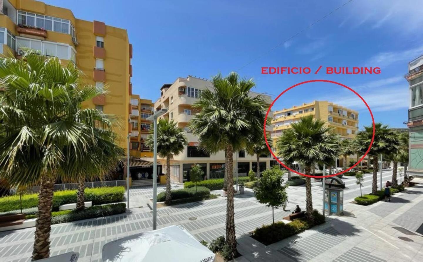 25m² studio Appartement, met 1 privé badkamer in Torremolinos stadscentrum Buitenkant foto
